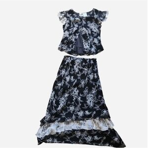 90s Floral Ruffled Two Piece Maxi Skirt Set Size Medium